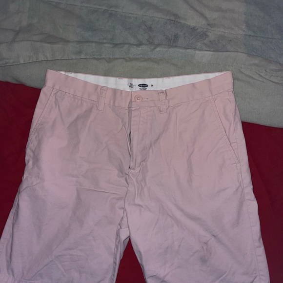 Men’s Old Navy Shorts - Picture 3 of 4